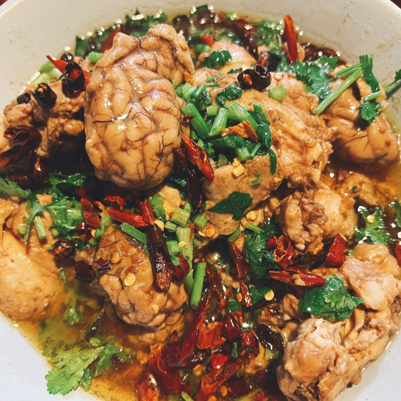 卤羊脑90 预定了好多天才订到,太难了,终于吃上了.