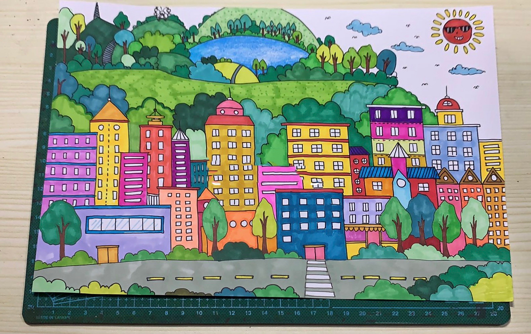 马克笔儿童画(城市)临摹