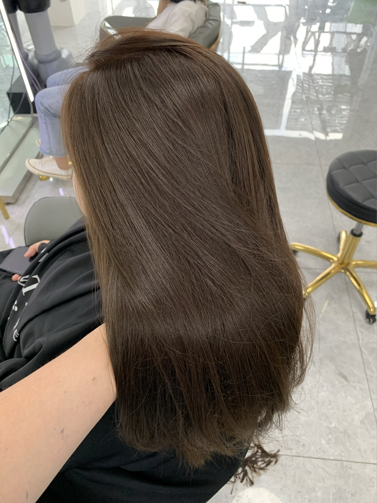 显白发色～巧克力棕