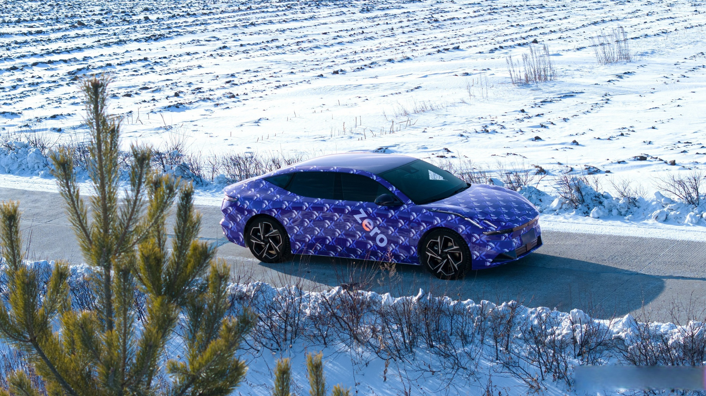 领克e371冬测谍照,"领克zero"终于要来了?