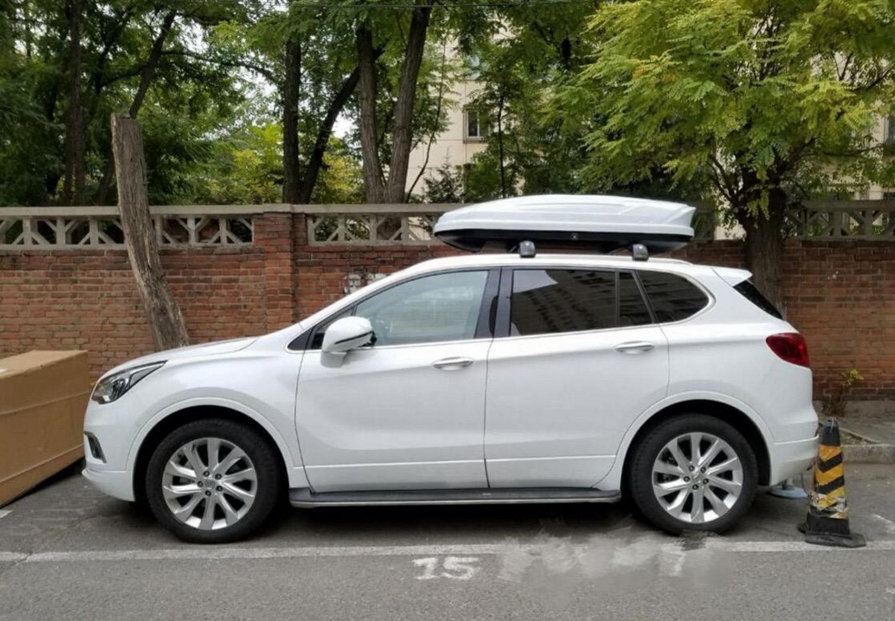 别克昂科威车顶行李箱.