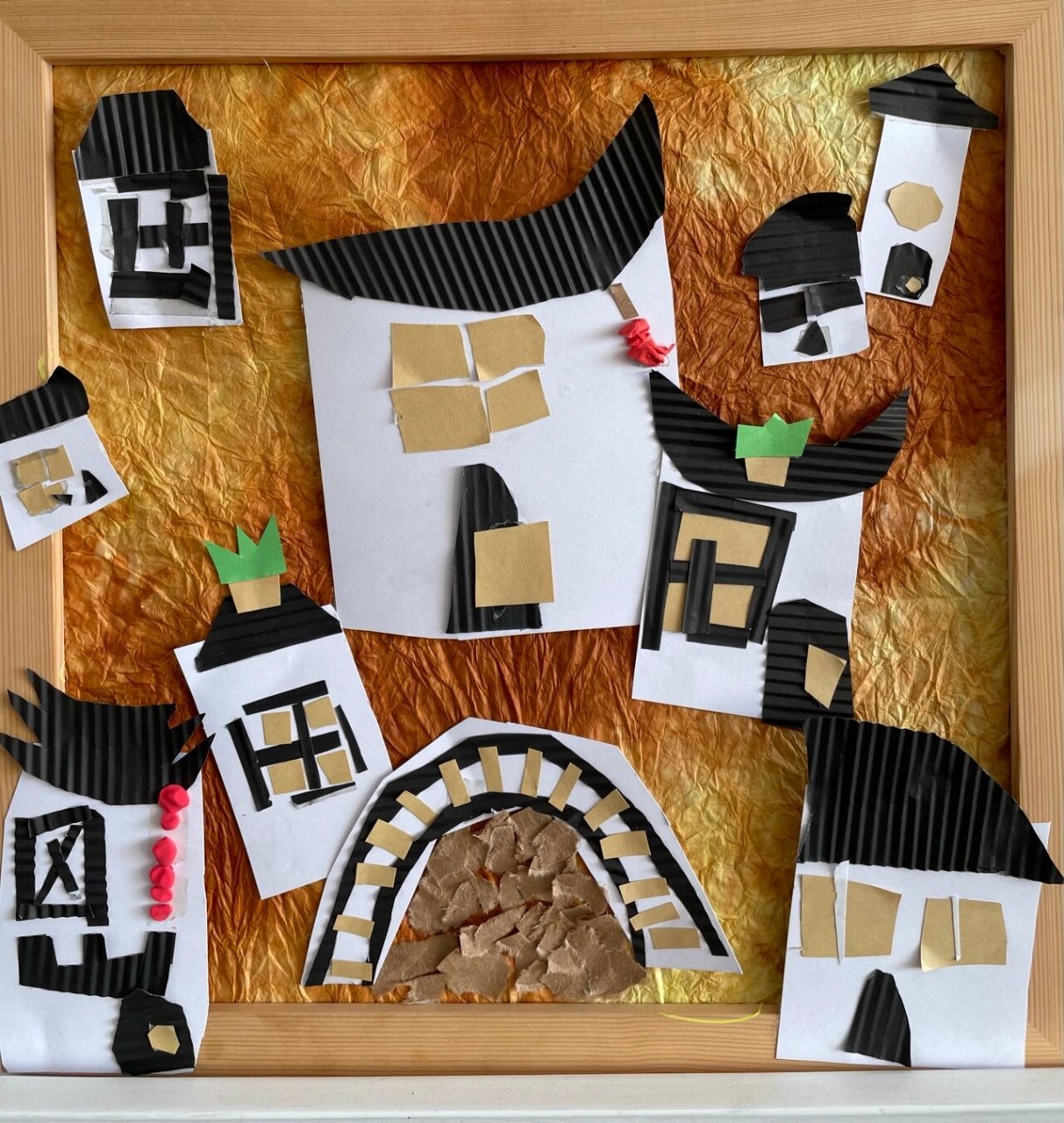 幼儿园环创丨老房子之徽派建筑 材料:卡纸,瓦楞纸,手工纸,艺术纸