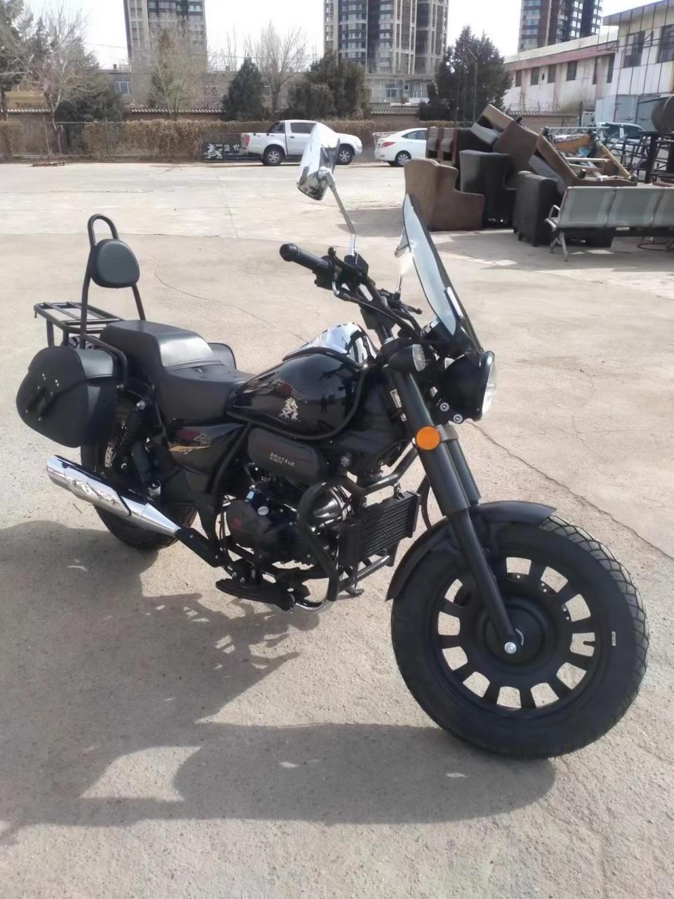 2023年9月上牌    手续齐全过户车   宗申迅龙200太子摩托车.