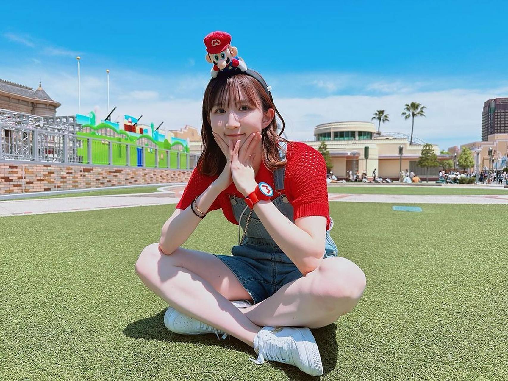 早田希娜超级马里奥造型   日本乒乓球名将早田希娜前几天度过23岁