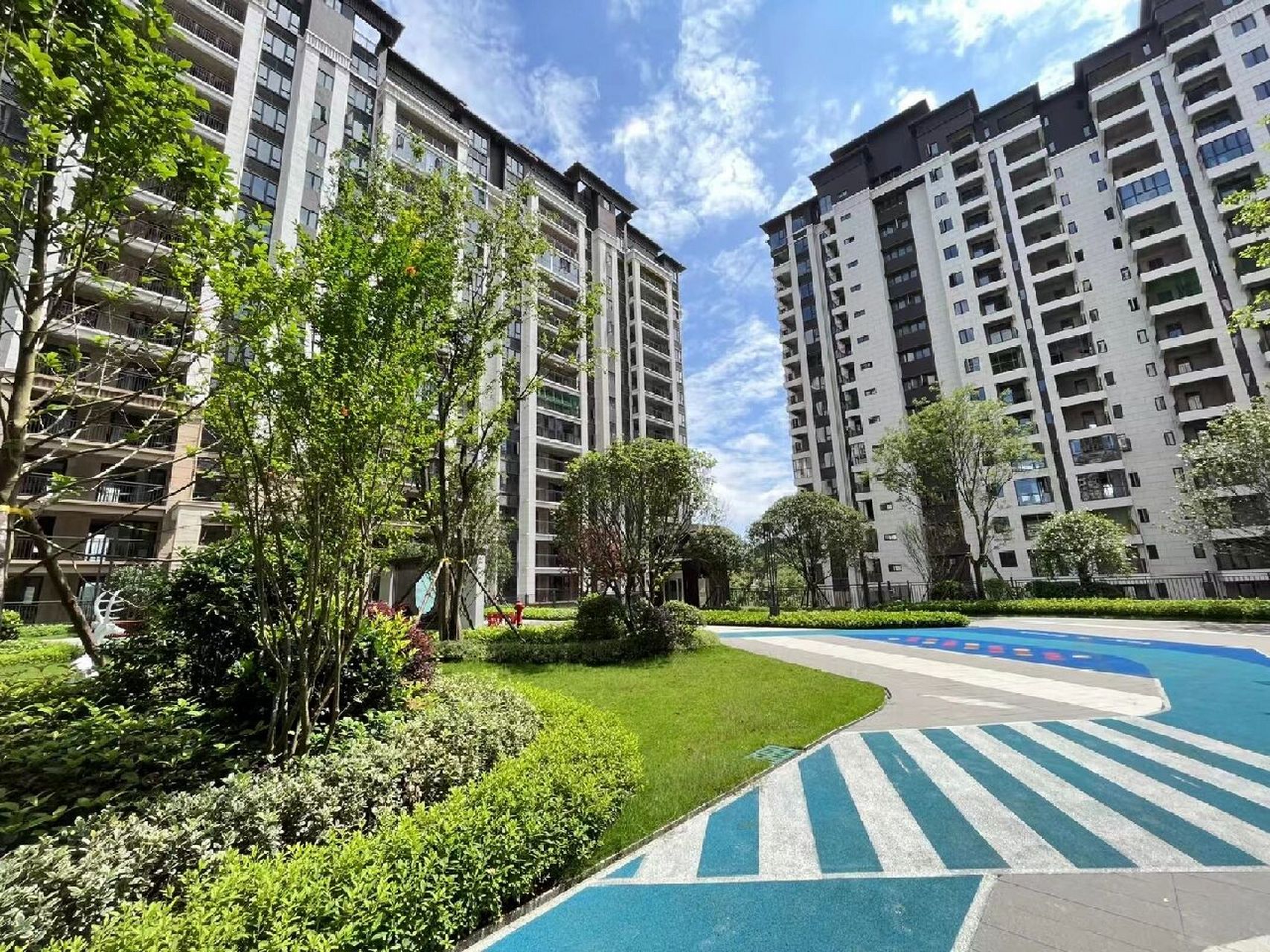 贵州凯里最美小区 麒龙理想城 项目总建筑面积约34万