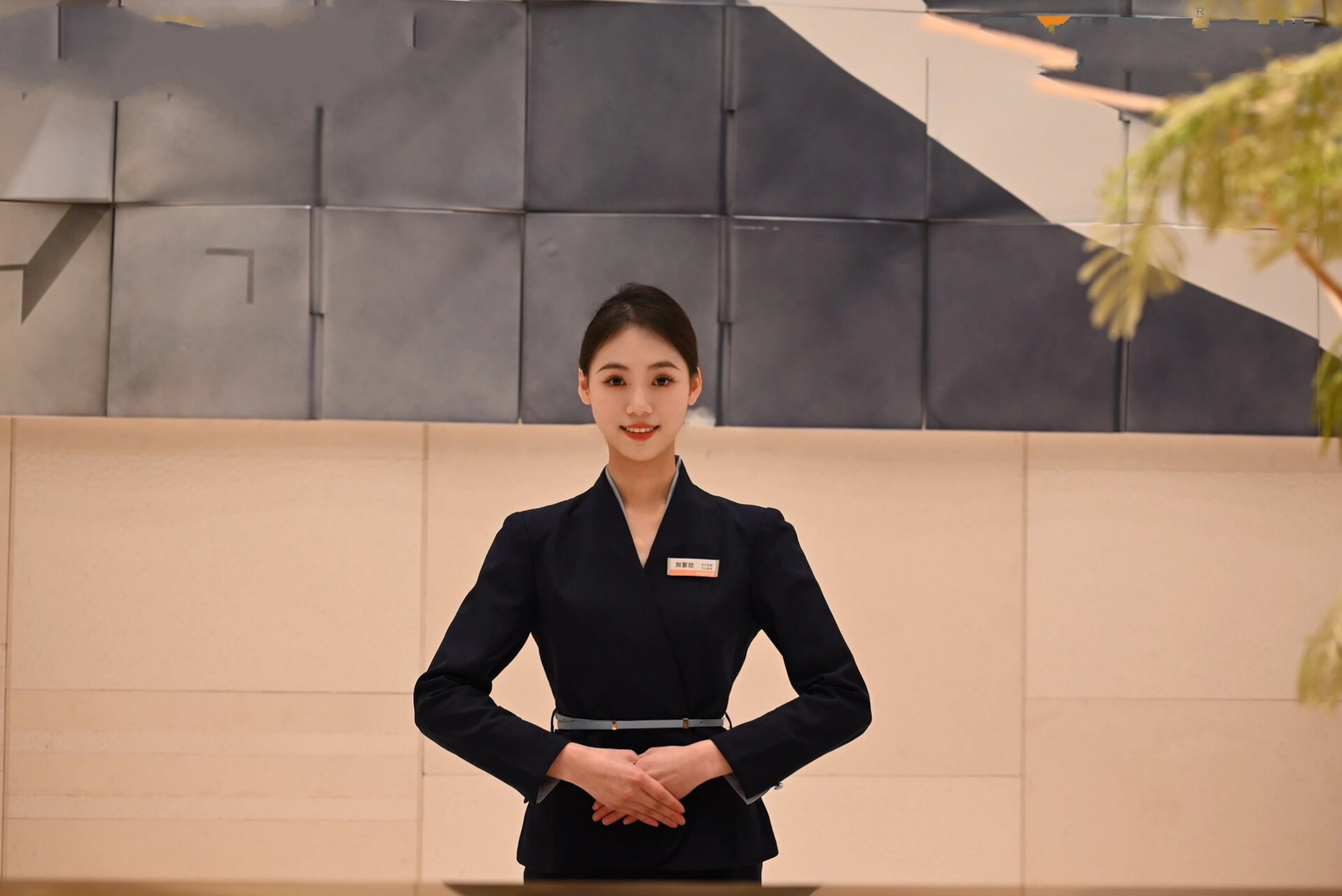 高端案场客服形象照 ─=≡313235383132323738