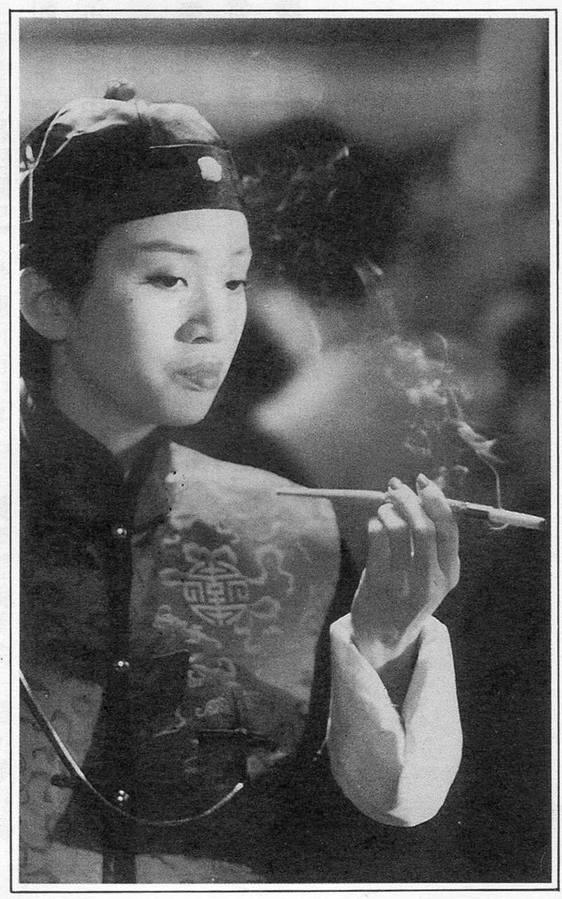 1990年 《川岛芳子》剧照 26岁的梅艳芳