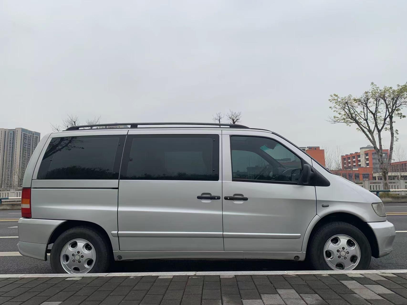 2003年梅赛德斯-奔驰:威特vito-l,欧洲当年最畅销面包车用途广泛,香港