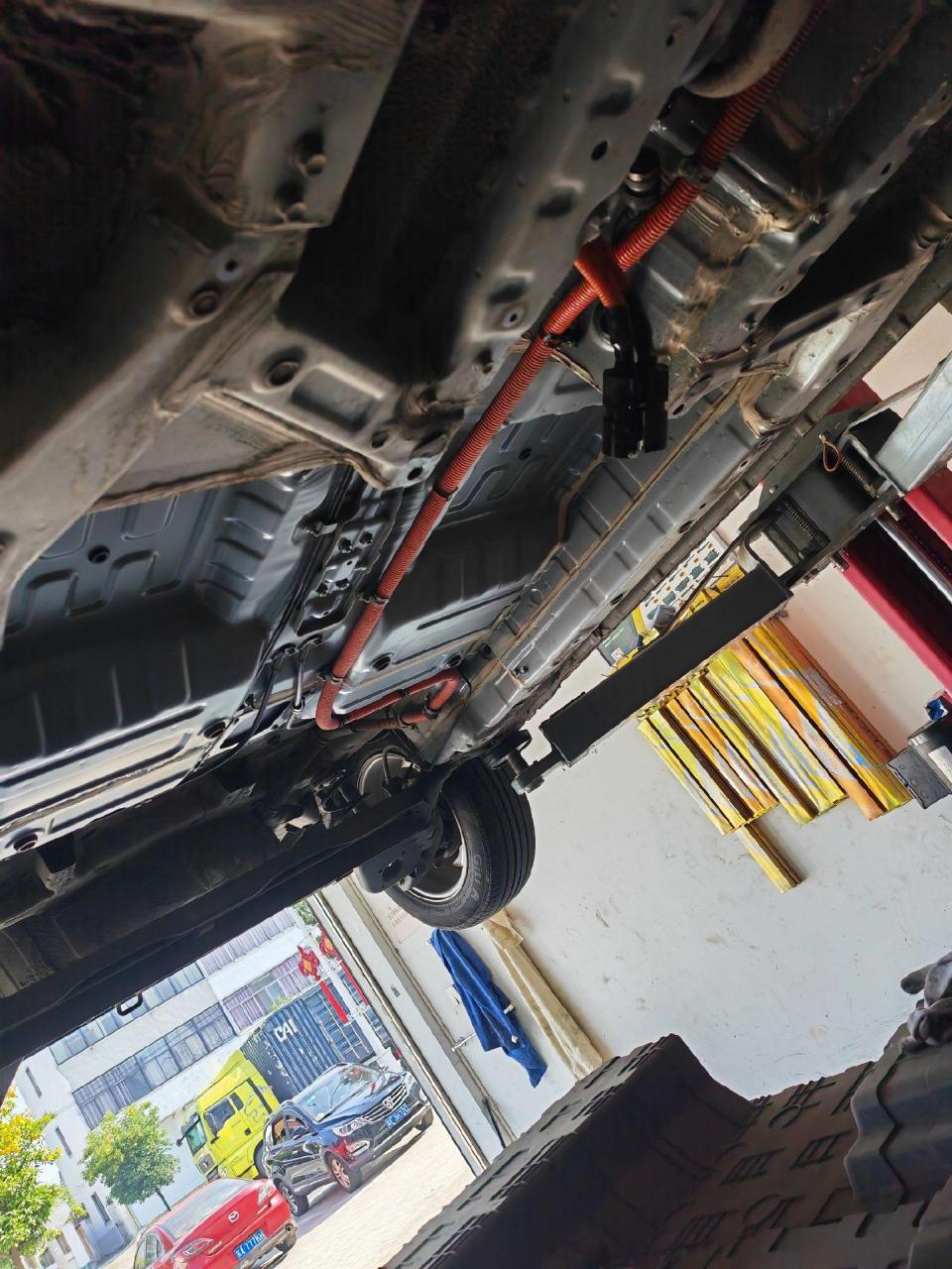 江淮ev5动力电池故障拆解维修