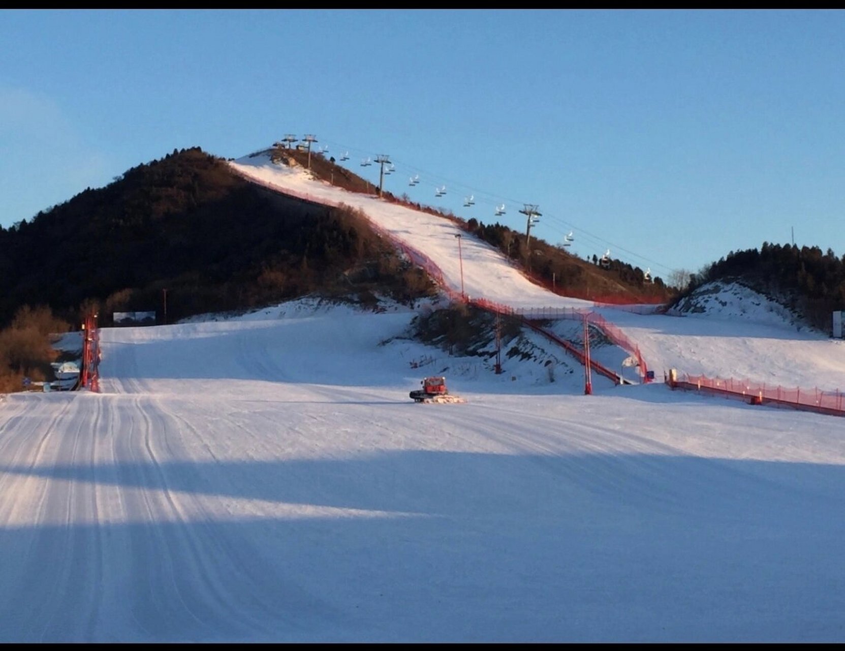 长春世茂莲花山滑雪场图片