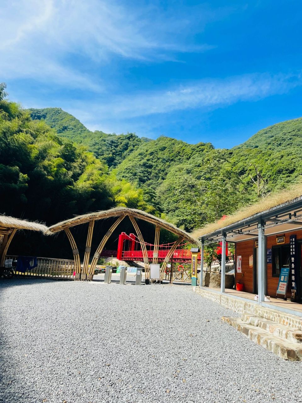 溪口十八湾大峡谷 打卡村里的景区,比想象中的好