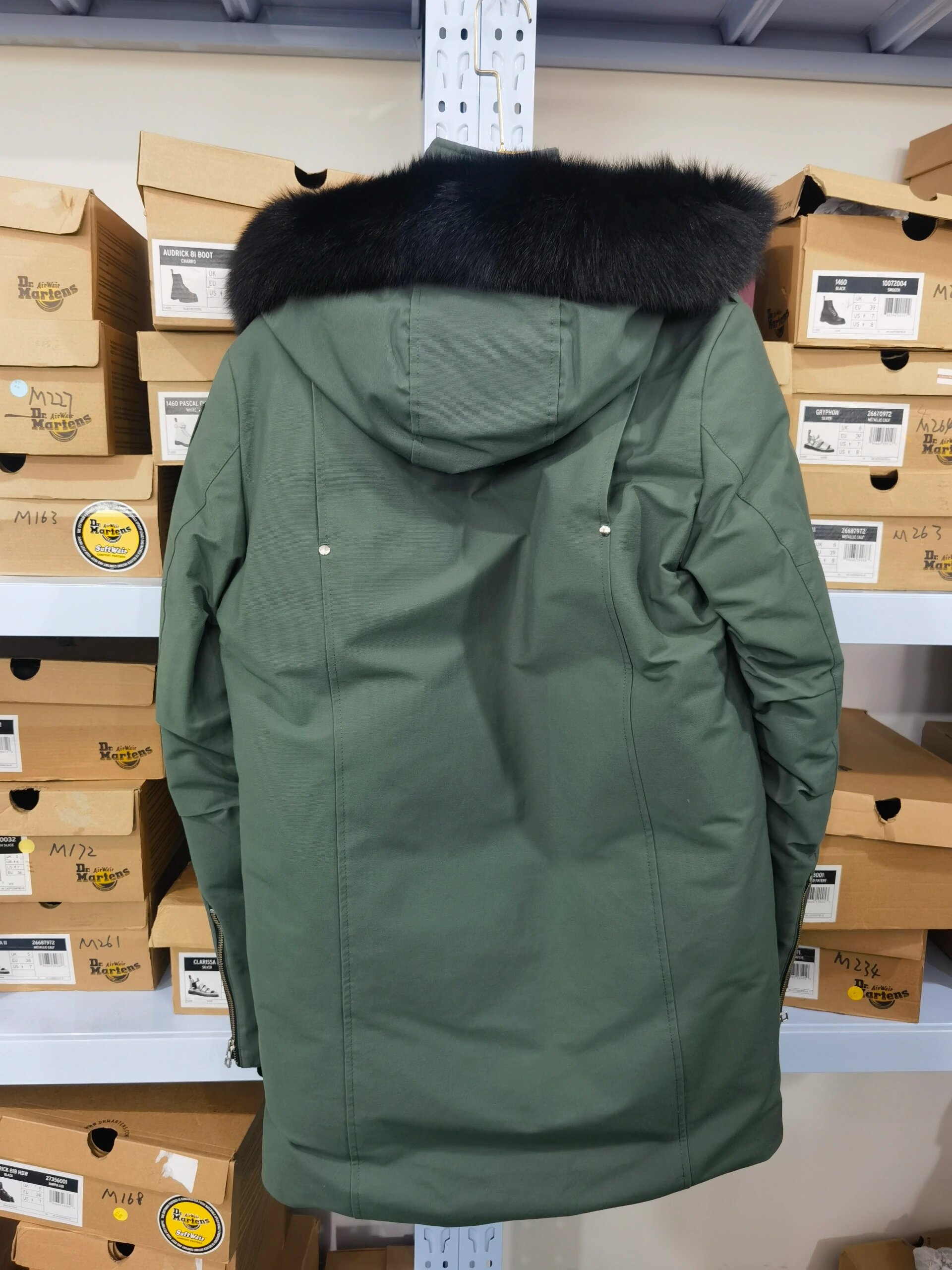 moose knuckles小剪刀羽绒服特卖