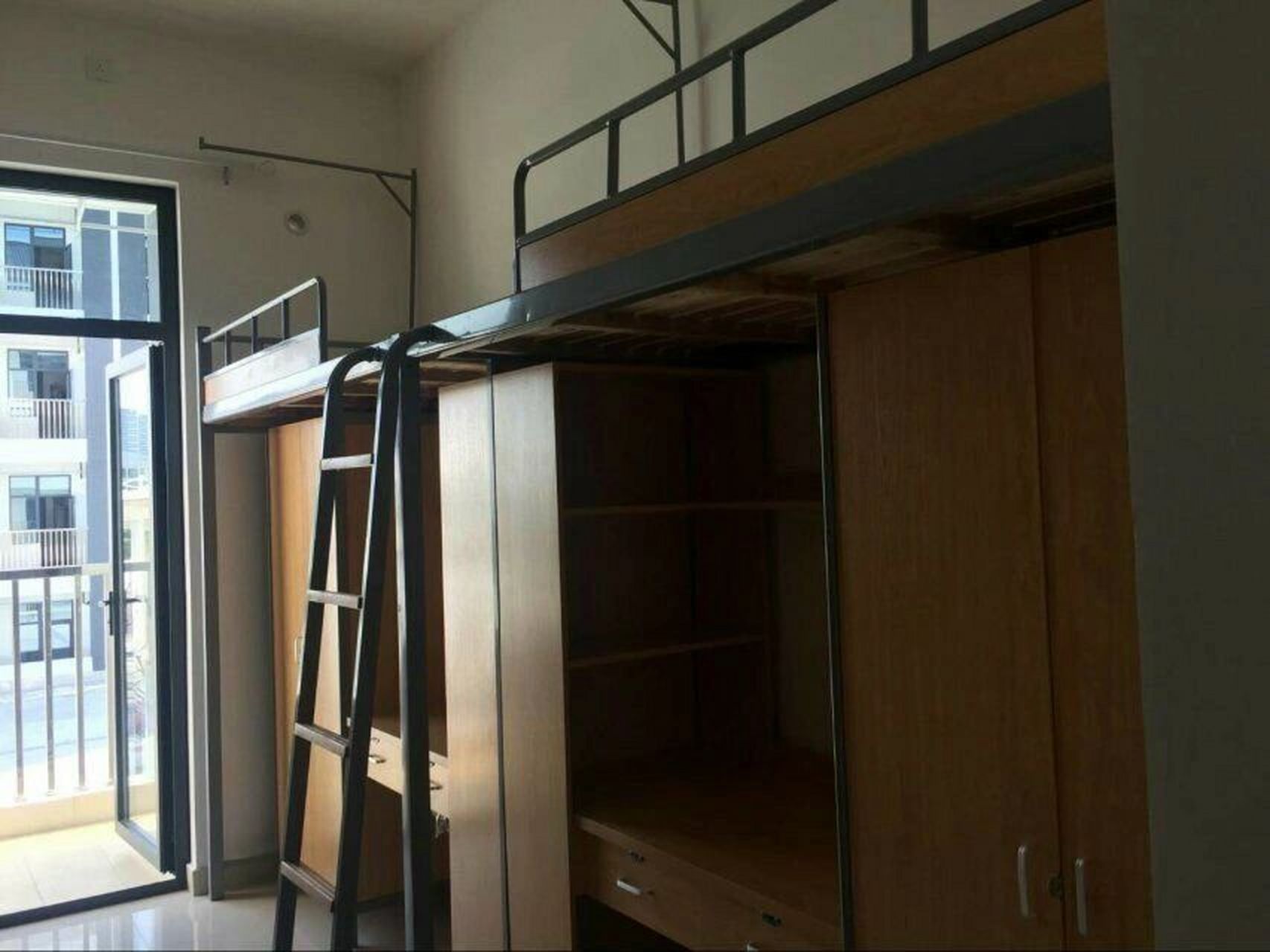 浙江工业职业技术学院 浙江工业职业技术学院  镜湖校区 四人寝 上床