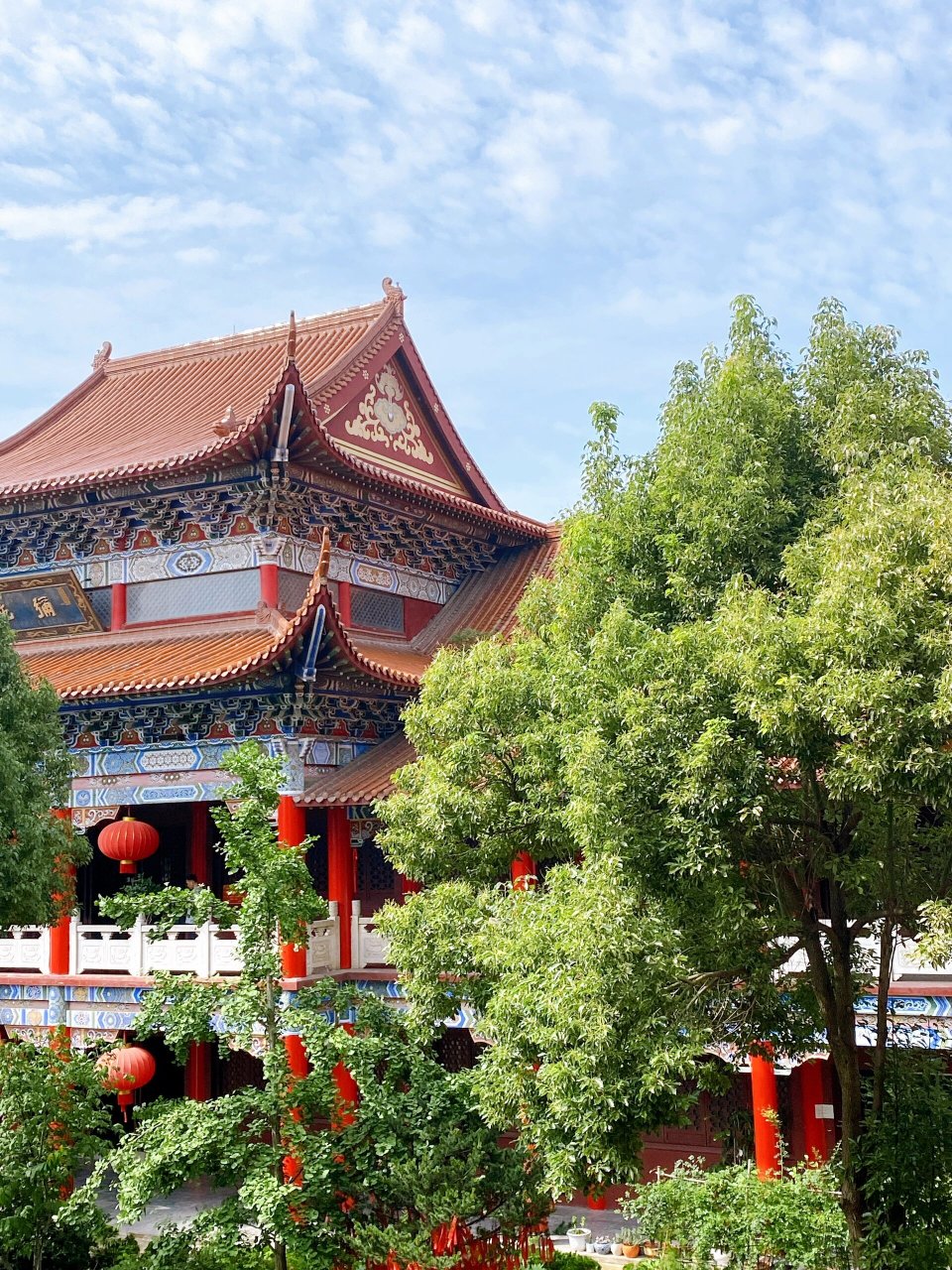 合肥开福寺,攻略  交通:48路公交到开福禅寺下 门票:20r 开放时间:8