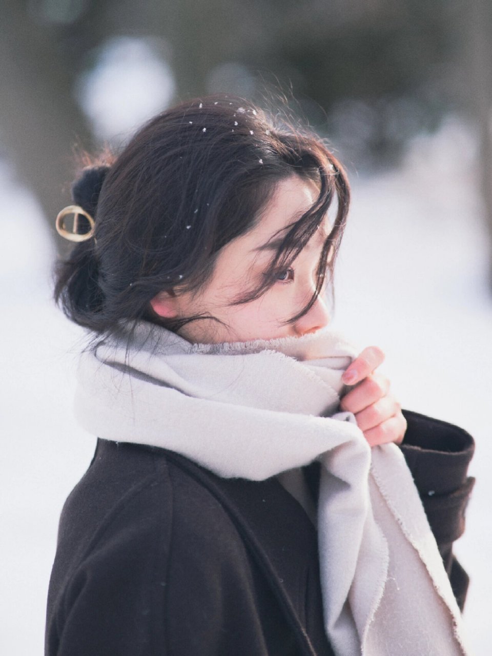 雪景人物唯美照片欣赏图片