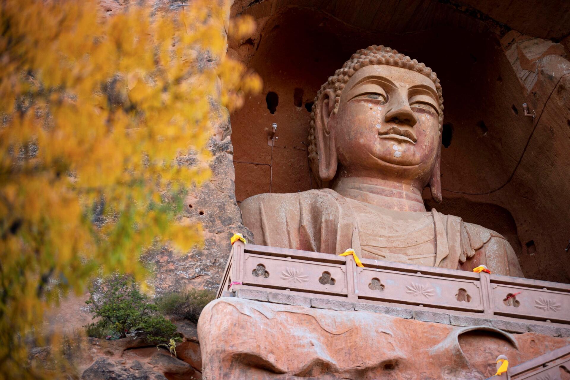 丝绸之路上遗落的明珠 金秋时节,位于宁夏固原市原州区的须弥山石窟