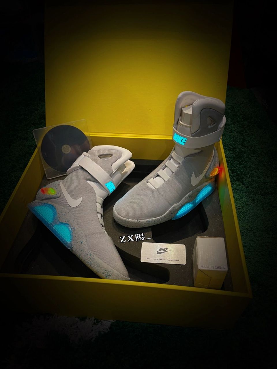 圆个小梦 "nike air mag back to the future 回到未来 2011"92