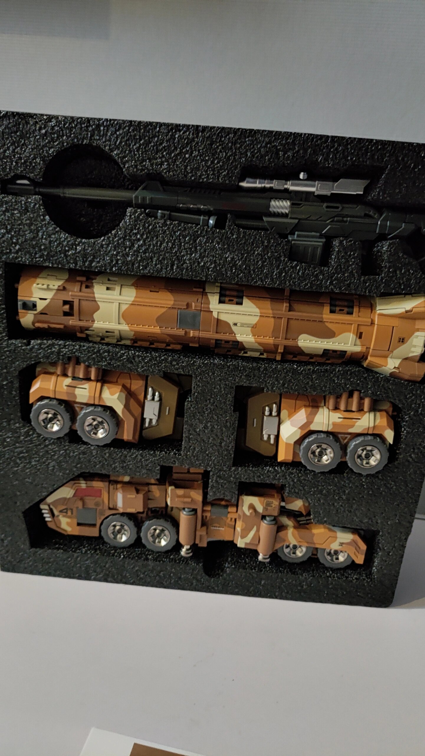 变形金刚第三方tfc滚雷擎天柱核弹版 这也太帅了贼沉