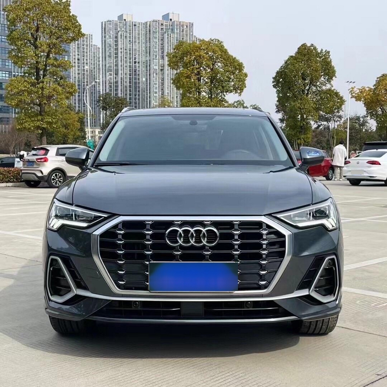 奥迪q3哪个颜色最高档=奥迪q3哪种颜色最畅销