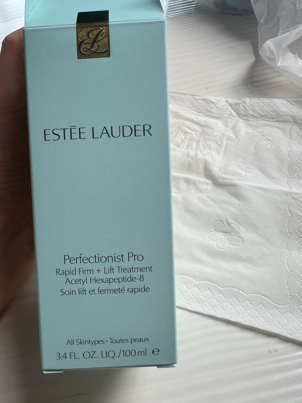 雅诗兰黛线雕精华100ml真假鉴定