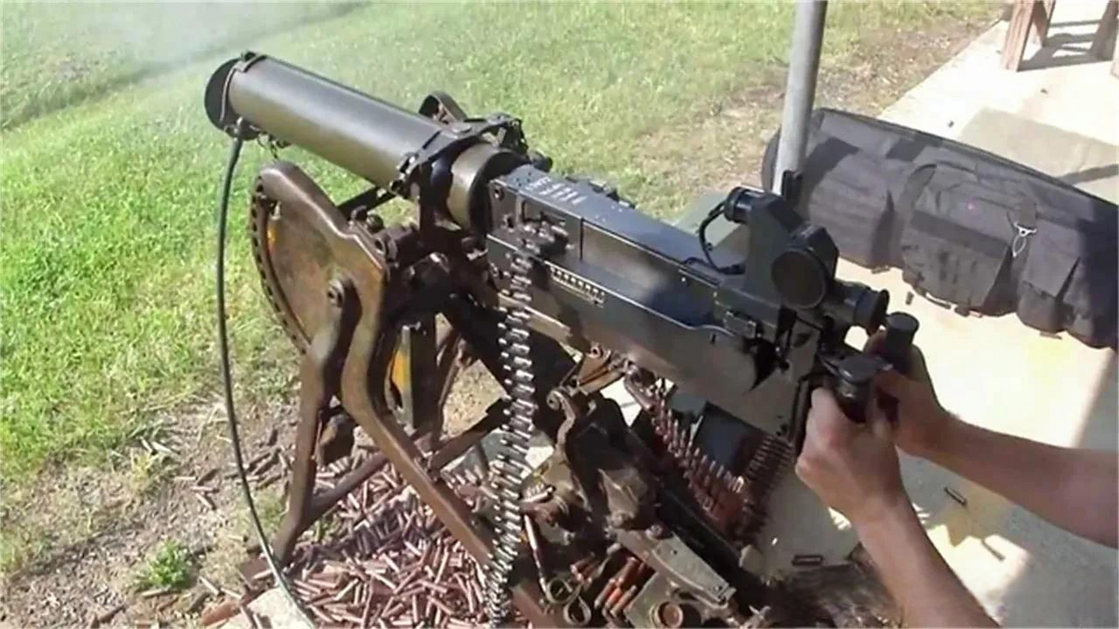 日俄战争时的马克沁重机枪  都说姓马的不可小看,古有三国战神锦衣马