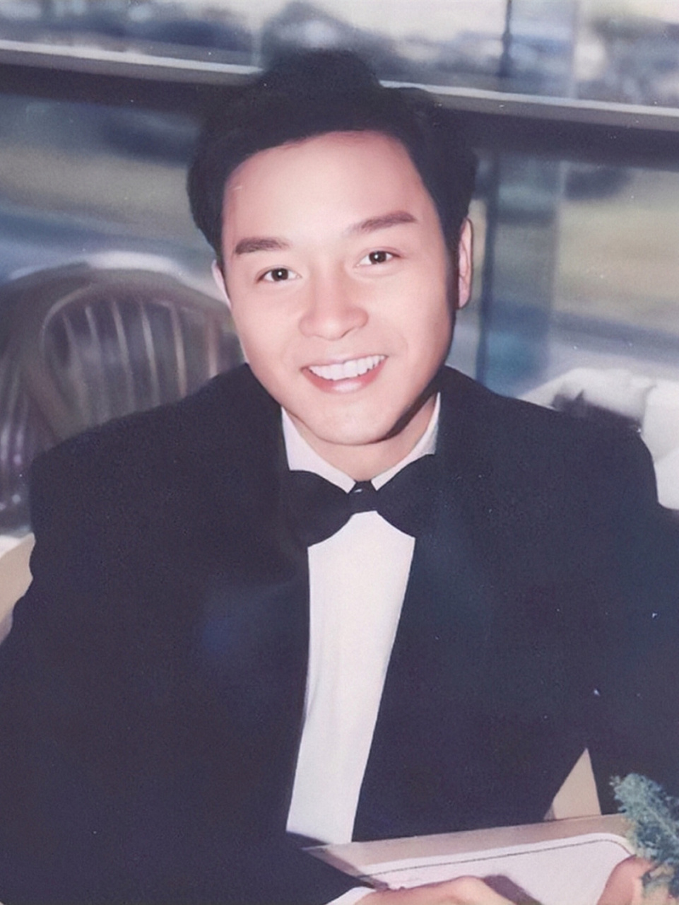 张国荣的小故事(87) 八十年代的香港词坛是黄霑,林振强,卢国沾等人的