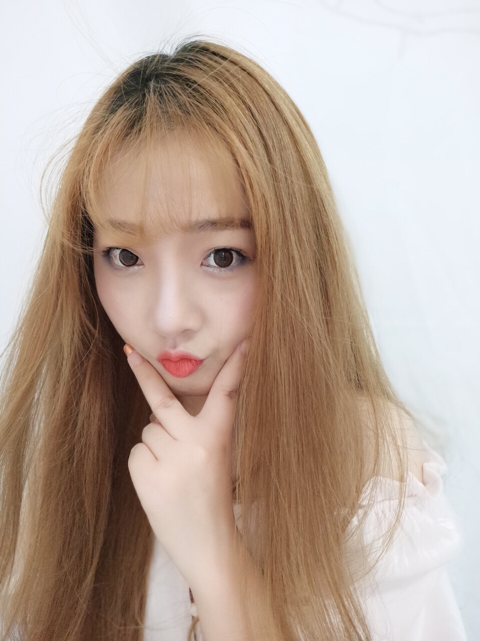 hello～你的#七夕妆#在这里快来接收97 之前看#创造101#时刘人语的