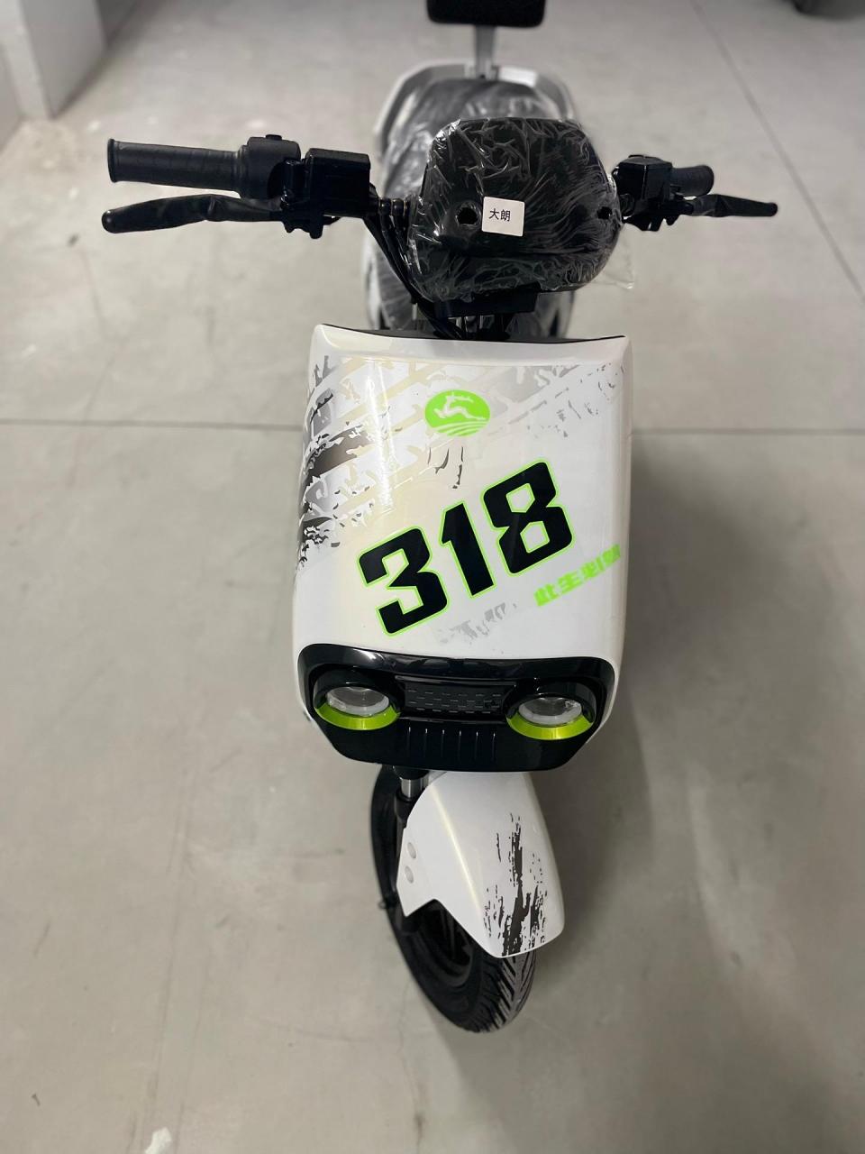 电动车01!快鹿之星.新国标,电池60v20a 续航60公里,合格证手续齐全