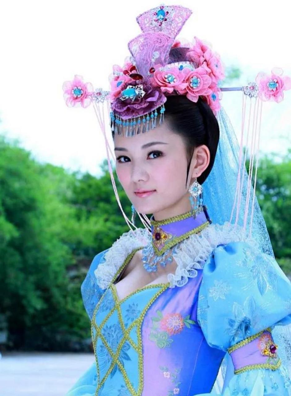 当年谁没有被馨子的代战公主所迷呢?