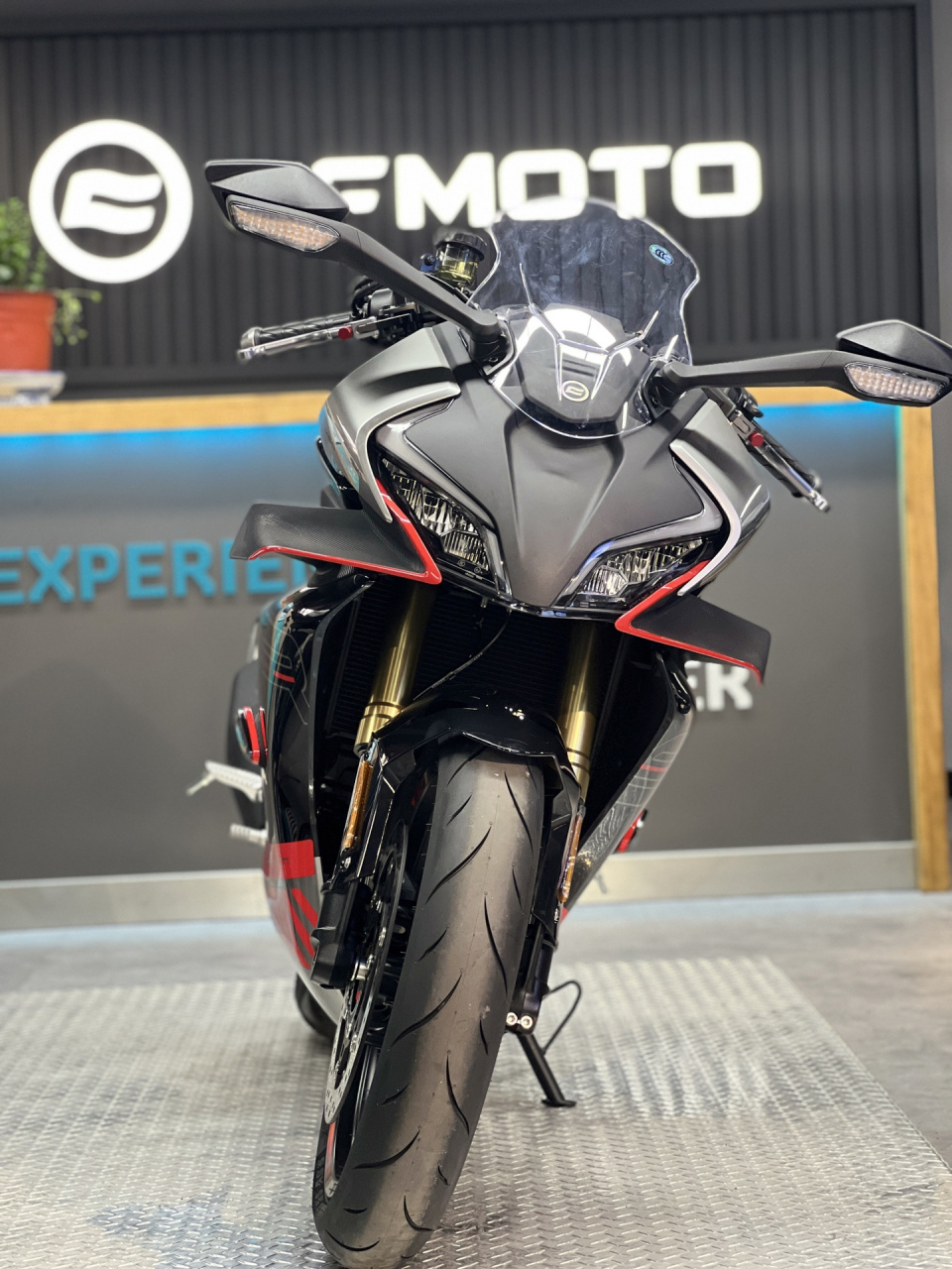 春风450sr 和忍者400 怎么选!