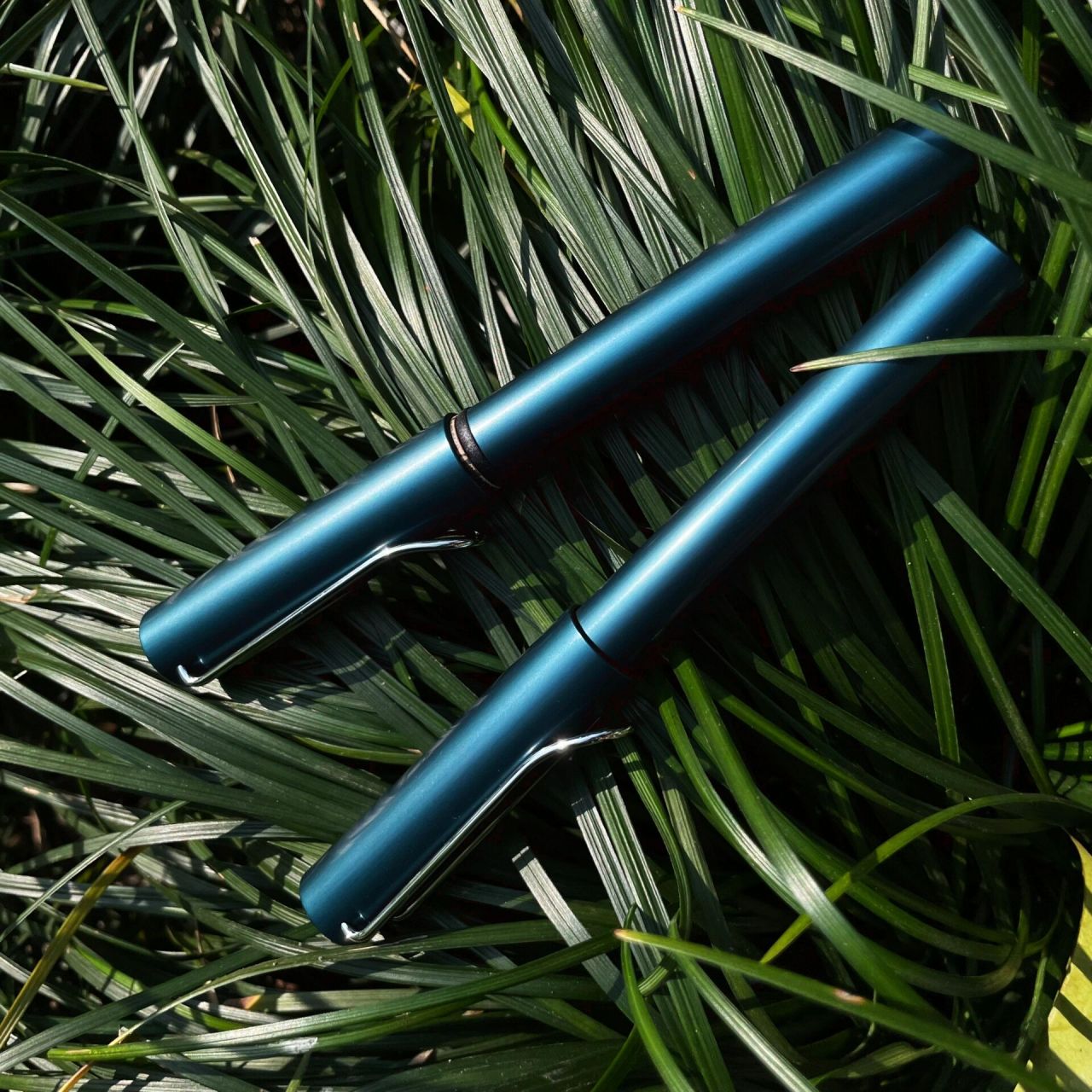 凌美恒星燃油灰钢笔宝珠笔快来手里 2023年的凌美春季限定色恒星