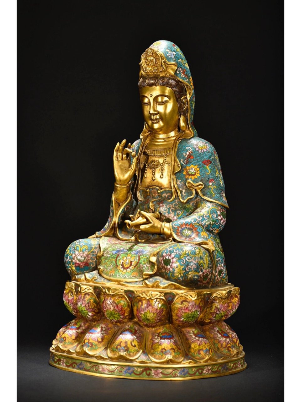 清"大清乾隆年制"款铜鎏金景泰蓝掐丝观音大造像 规格:高46.
