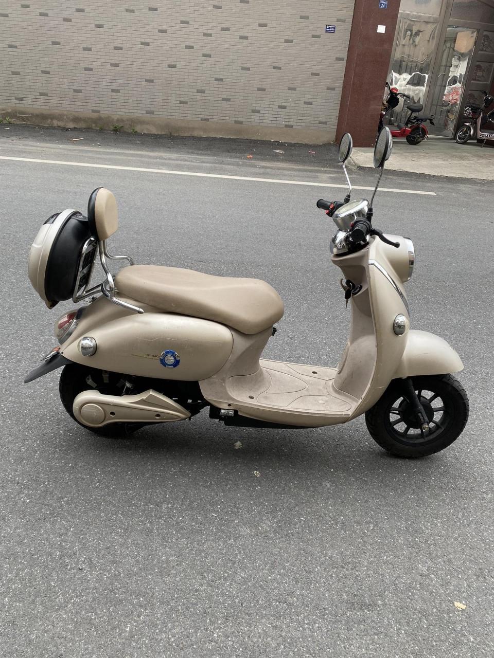 雅迪小龟60 全新超威石墨烯电池 续航50公里 车况精品  高速电摩 速度