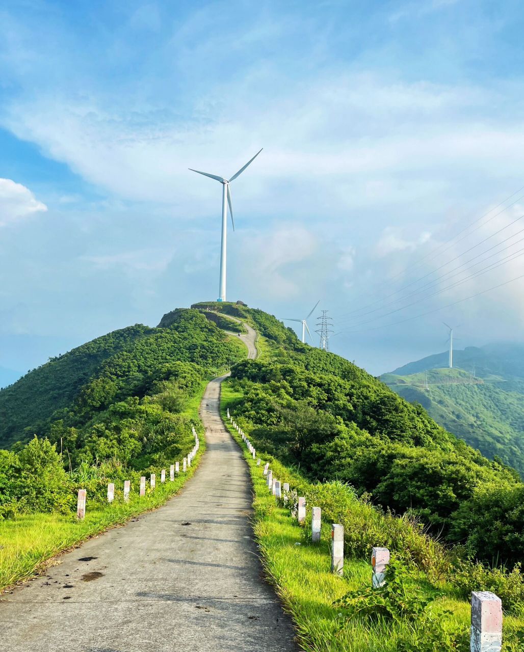 云浮新兴风车山旅游攻略  推荐指数:8282828282 注意事项