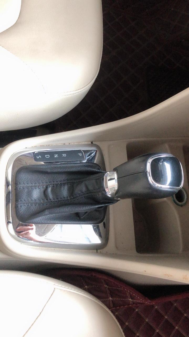 2013年斯科达昕锐,自动档天窗豪华版,1.6排量,车况精品,价格实惠