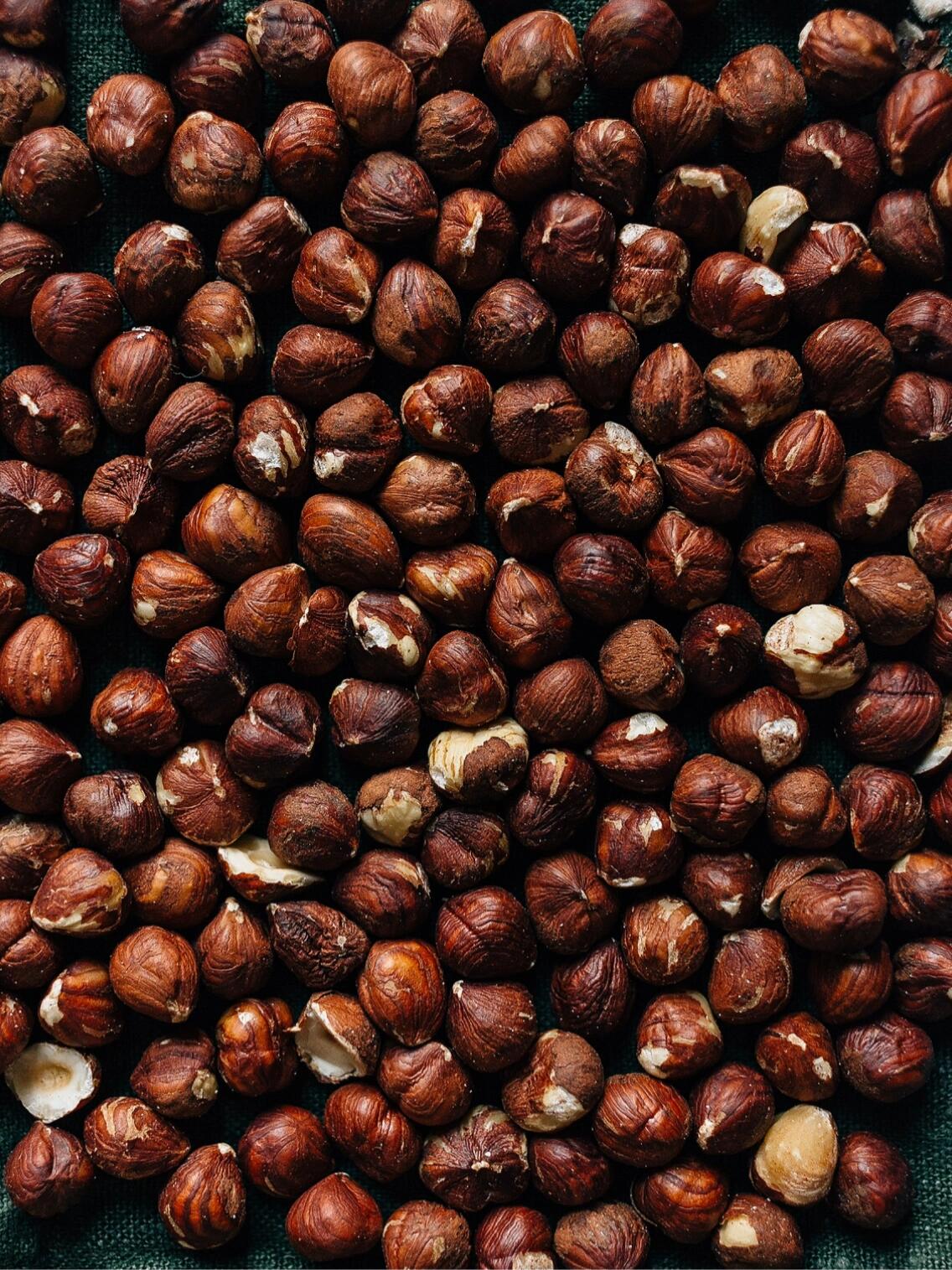 curation 331 / nuts 坚果