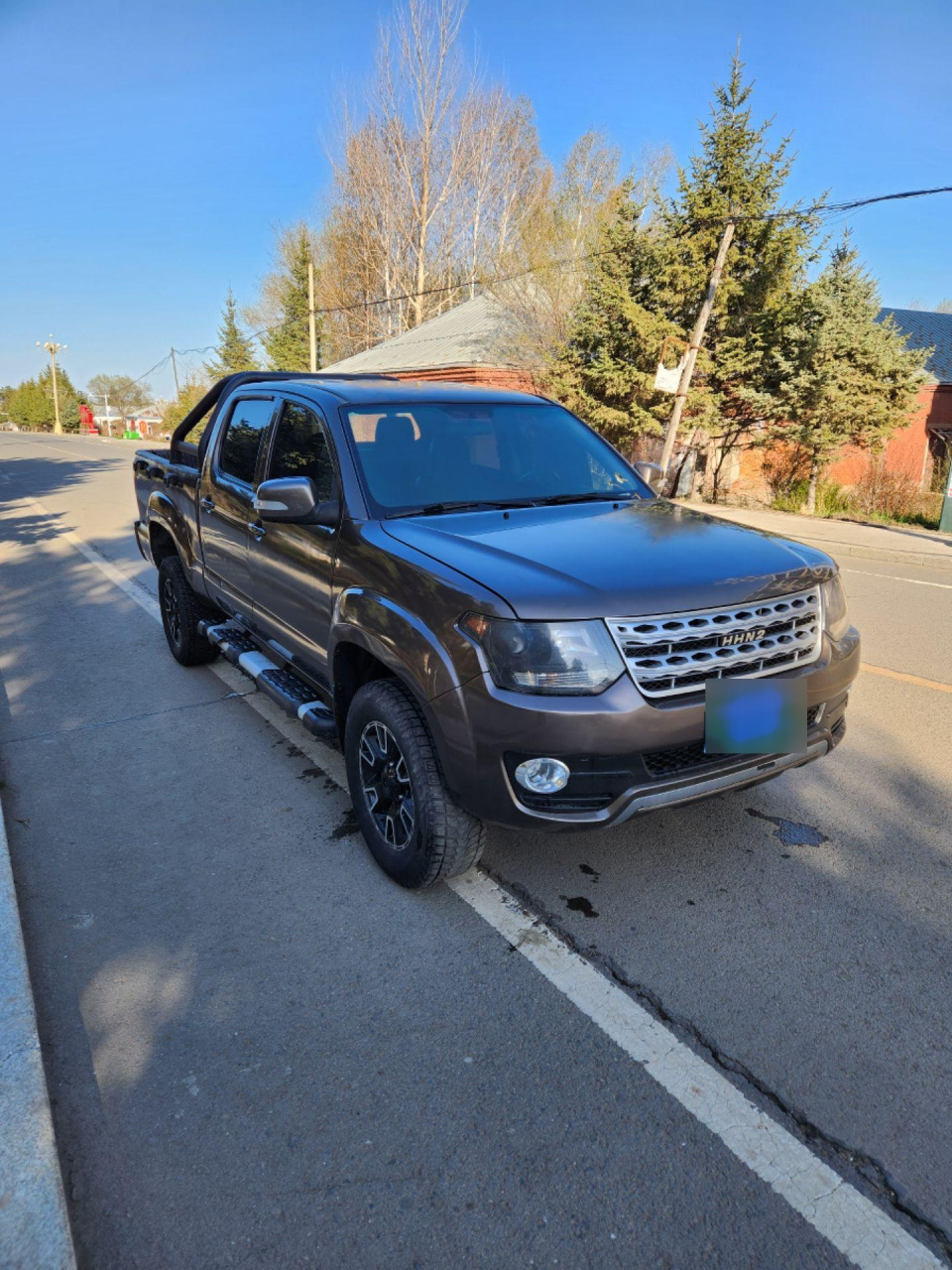 黄海n2四驱大皮卡,两处喷漆,三菱发动机,检车保险都到12月,需要地盘高