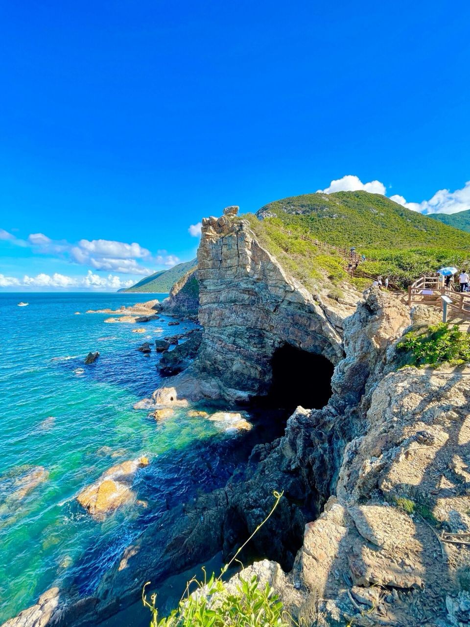 《美人鱼》取景地 终于打卡了《美人鱼》电影的取景地-鹿嘴山庄,风景