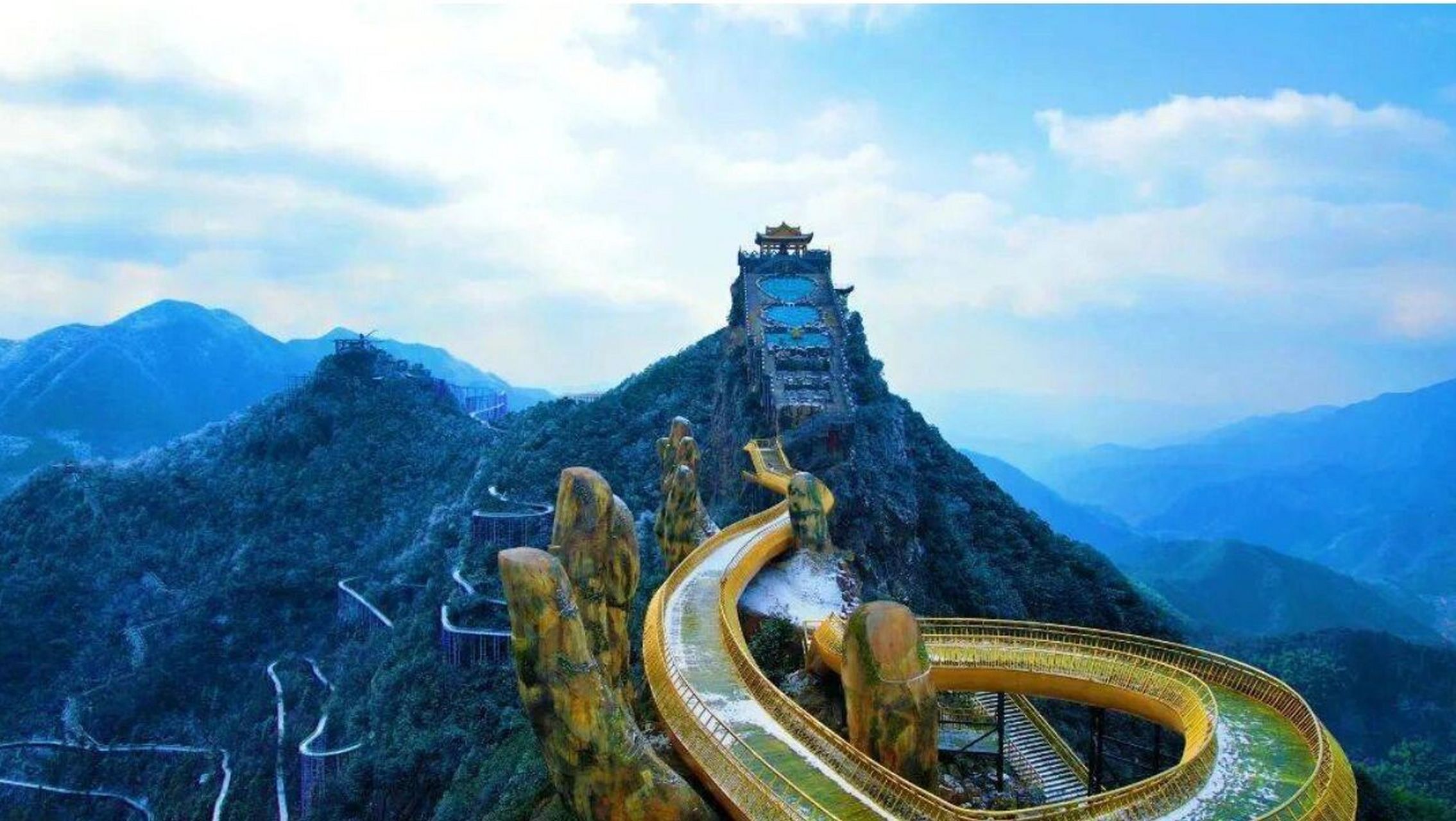 马岭天观 |感受大自然 介绍 90 	 马岭天观位于建德市乾潭镇,依拖一