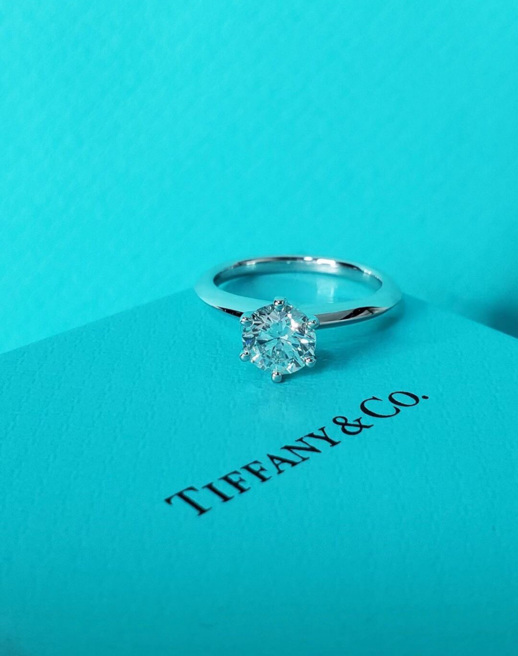 是谁问的蒂芙尼钻戒呀,1克拉6万多 tiffany钻戒, 1.