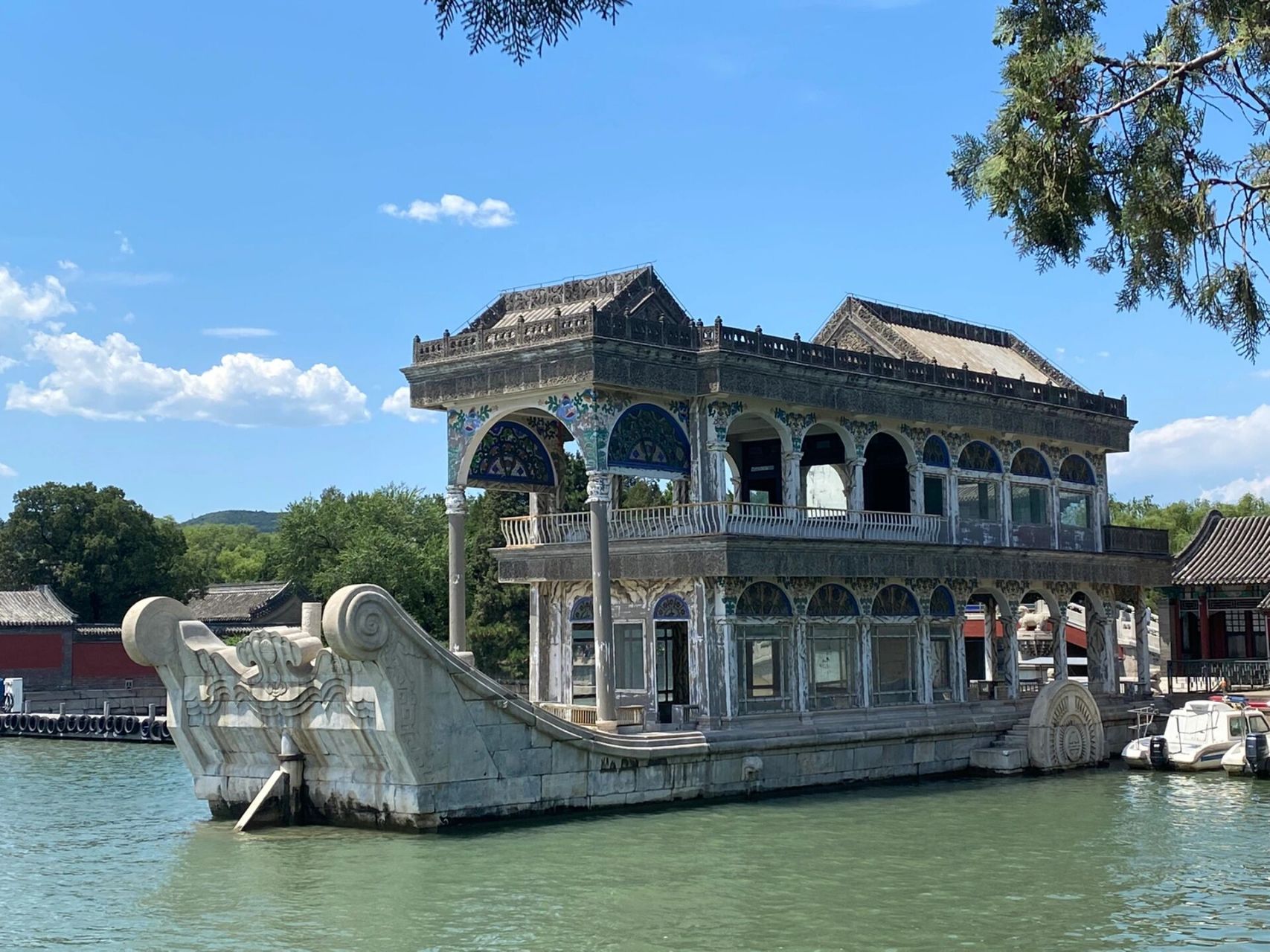 颐和园·大石船 大石船,一艘开不走的船.08