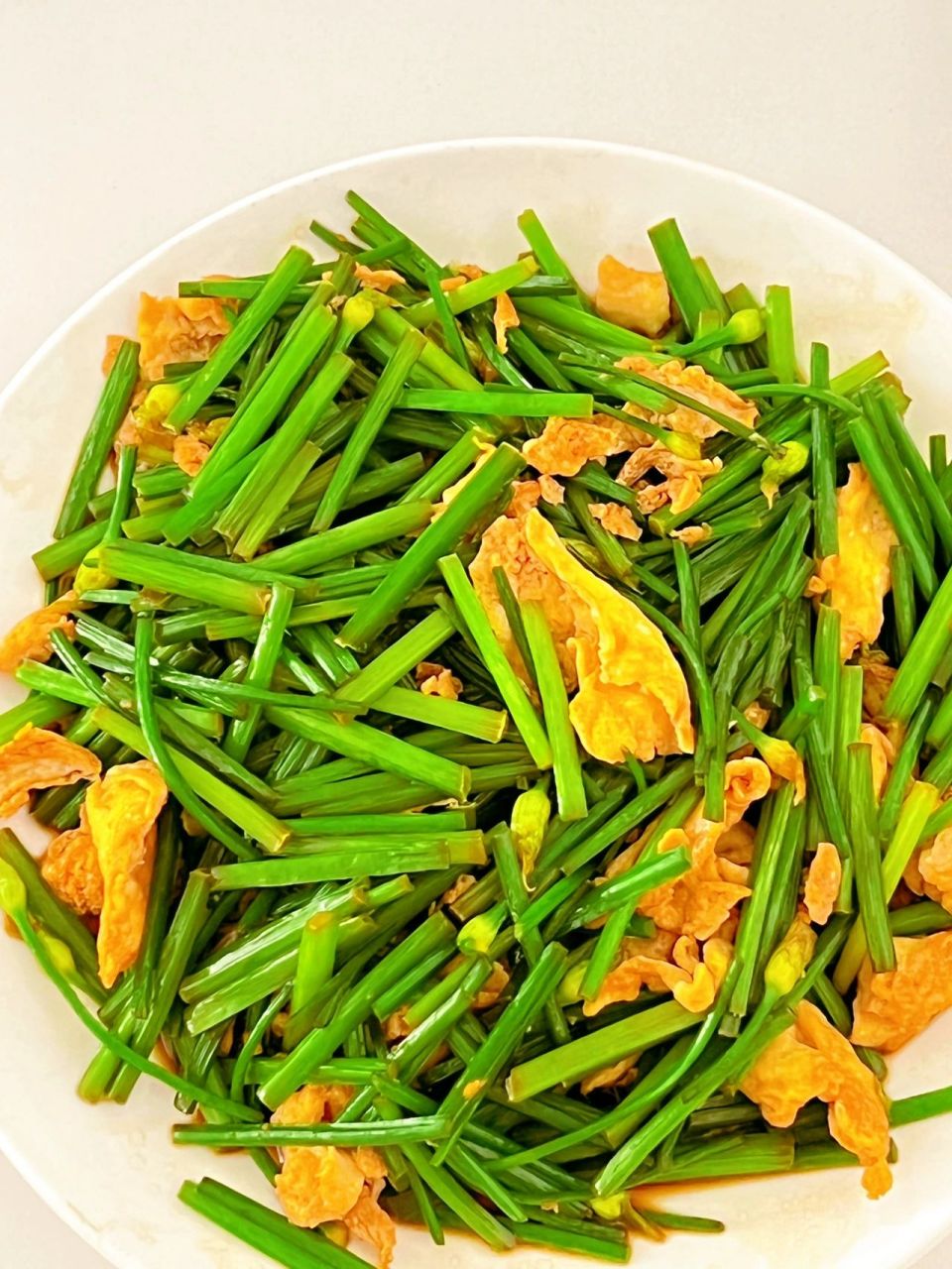 超级简单的家常菜77韭苔炒鸡蛋     超级简单的家常菜77韭苔炒