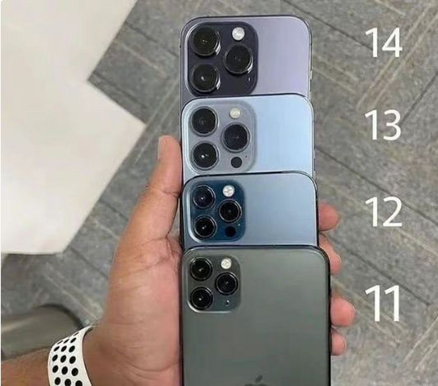 iphone11建不建议买图片