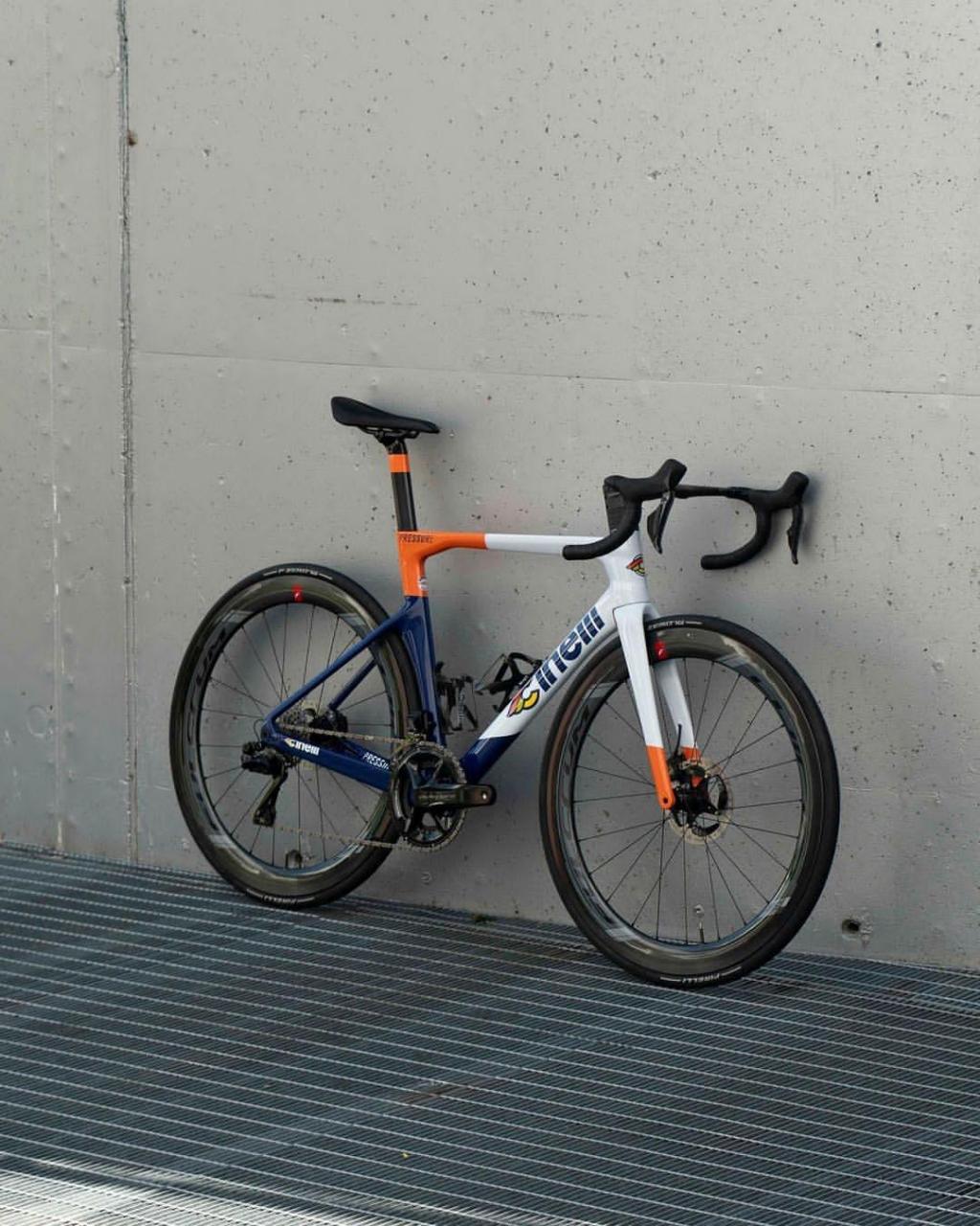 吸奶力cinelli pressure公路车