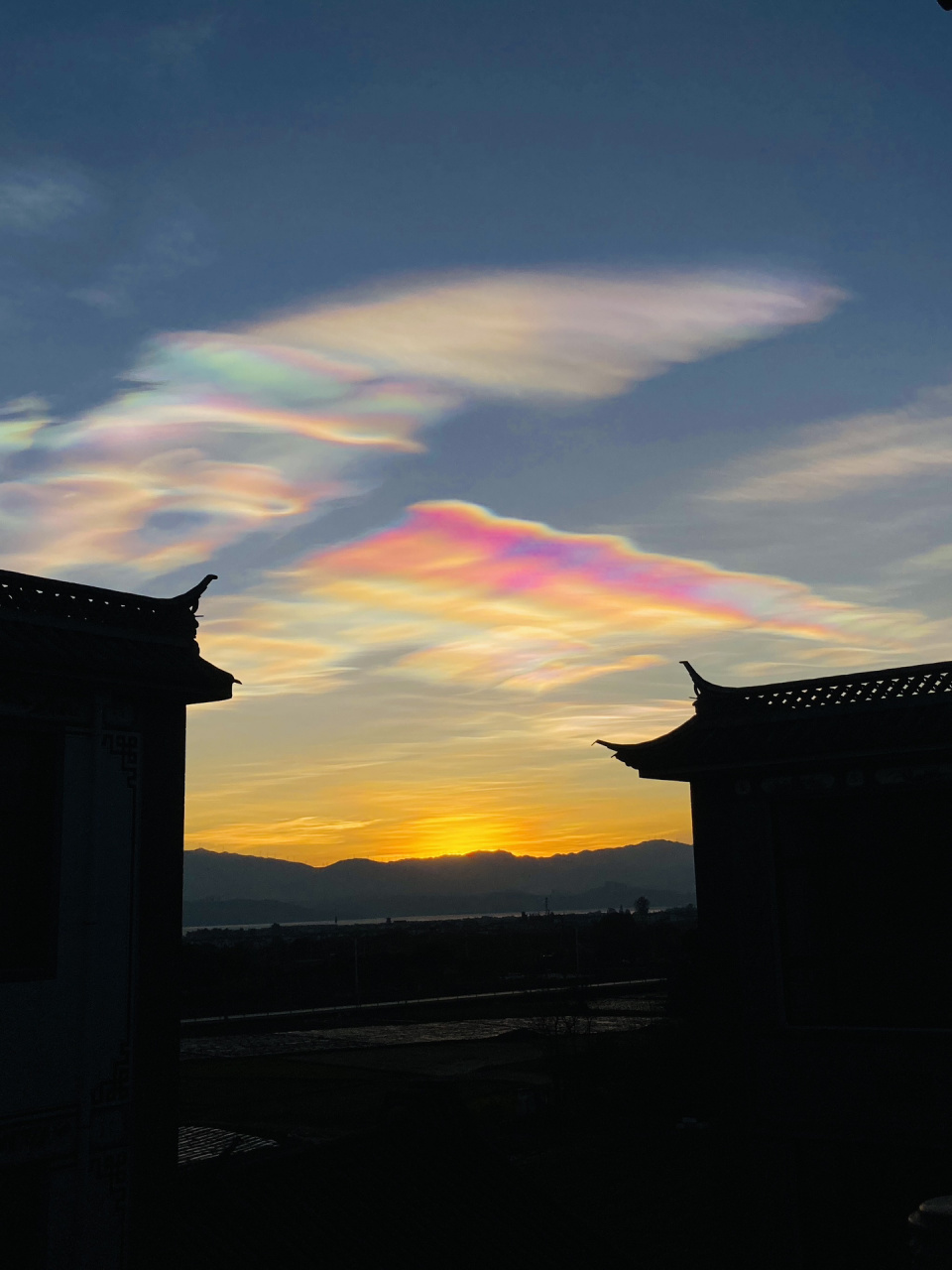 大理今日份彩云朝霞live  | 见者好运 大早上起来看到漫天彩霞, 简直