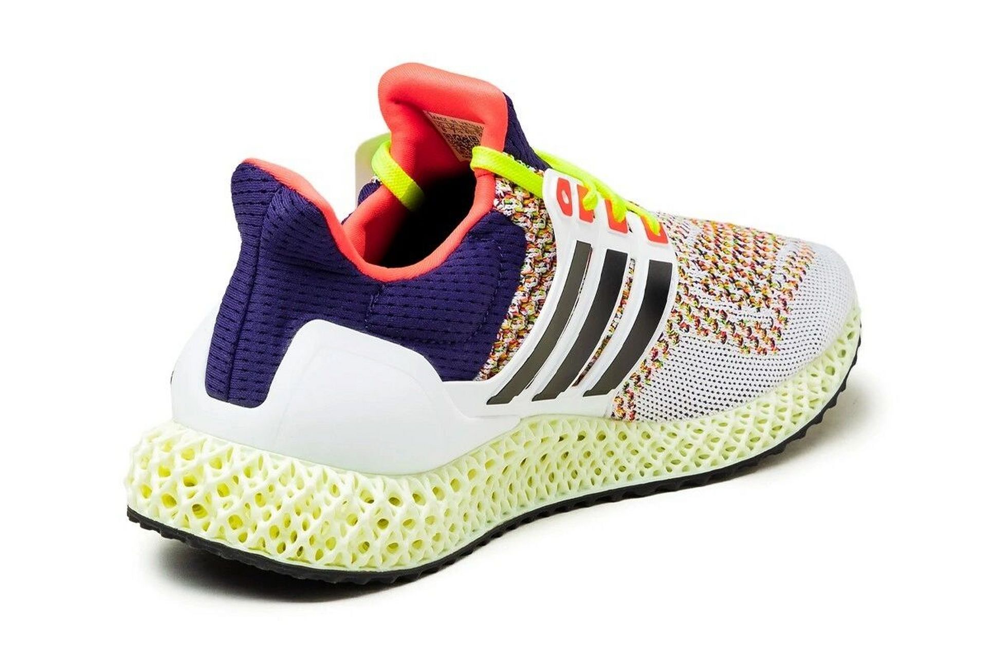 adidas ultra4d 全新配色正式登场 adidas(阿迪达斯)创办于1949年,是