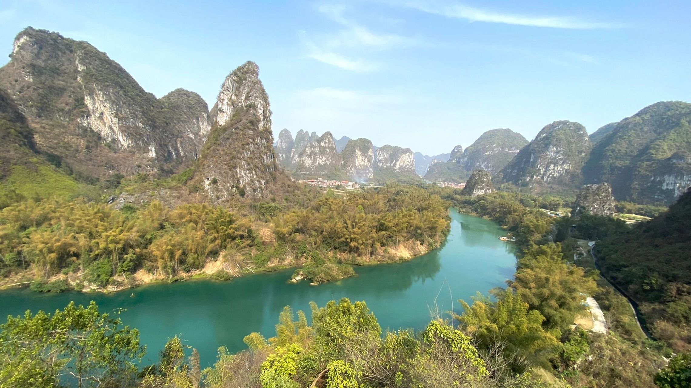 山水广西-河池金城江   两个景点离得近一天内可游玩完,山水风光无限