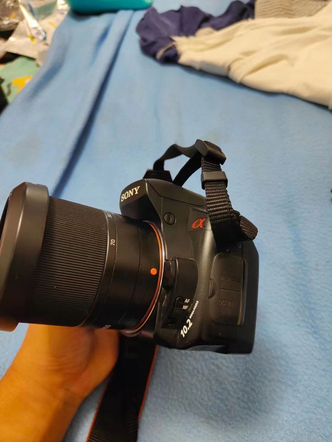 98索尼a200单反相机90899 索尼a200单反相机9089998配件:带18