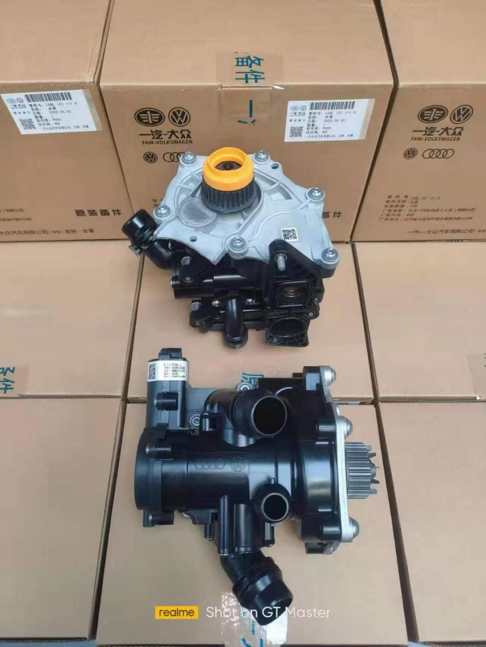 奥迪大众ea888  二代三代水泵总成    电子水泵  机械水泵