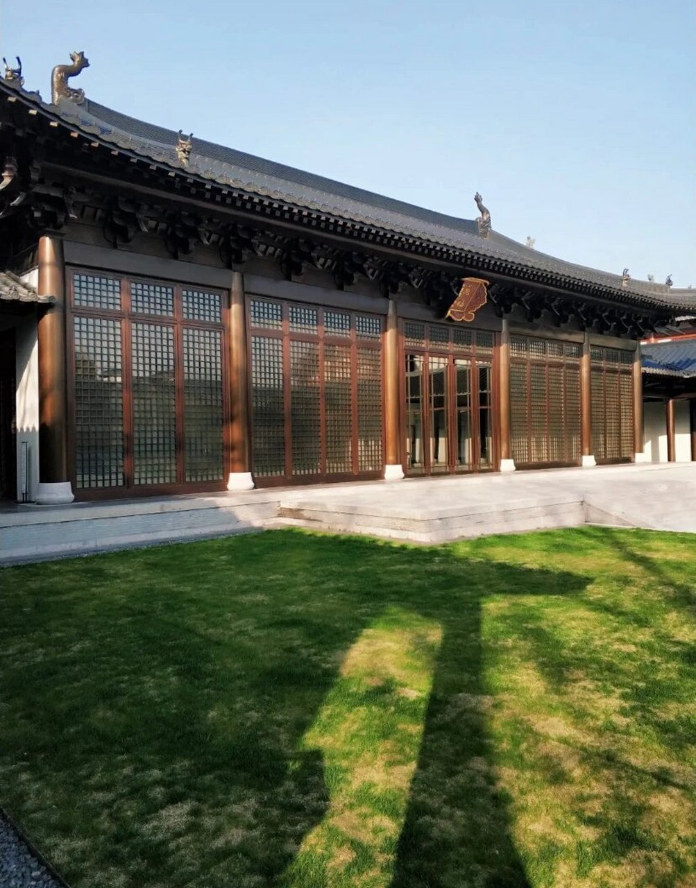 参观了杭州南宋德寿宫,了解800年前这里 这里很端庄大气,有阳光的时候